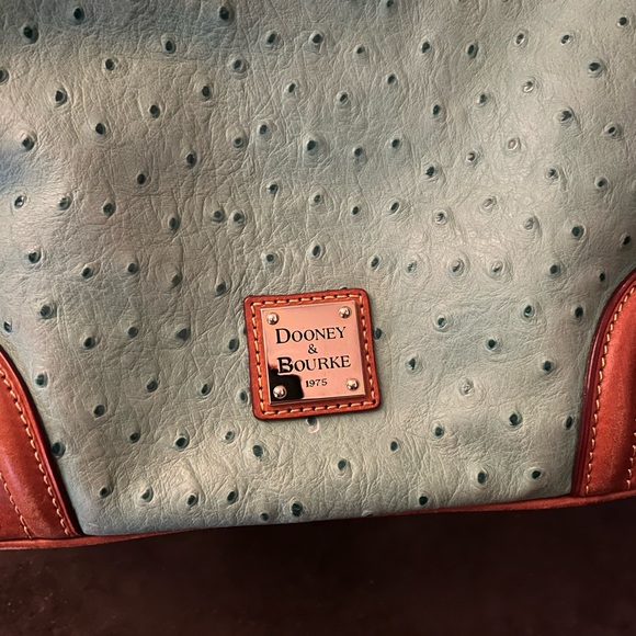 Purse - Picture 2 of 4